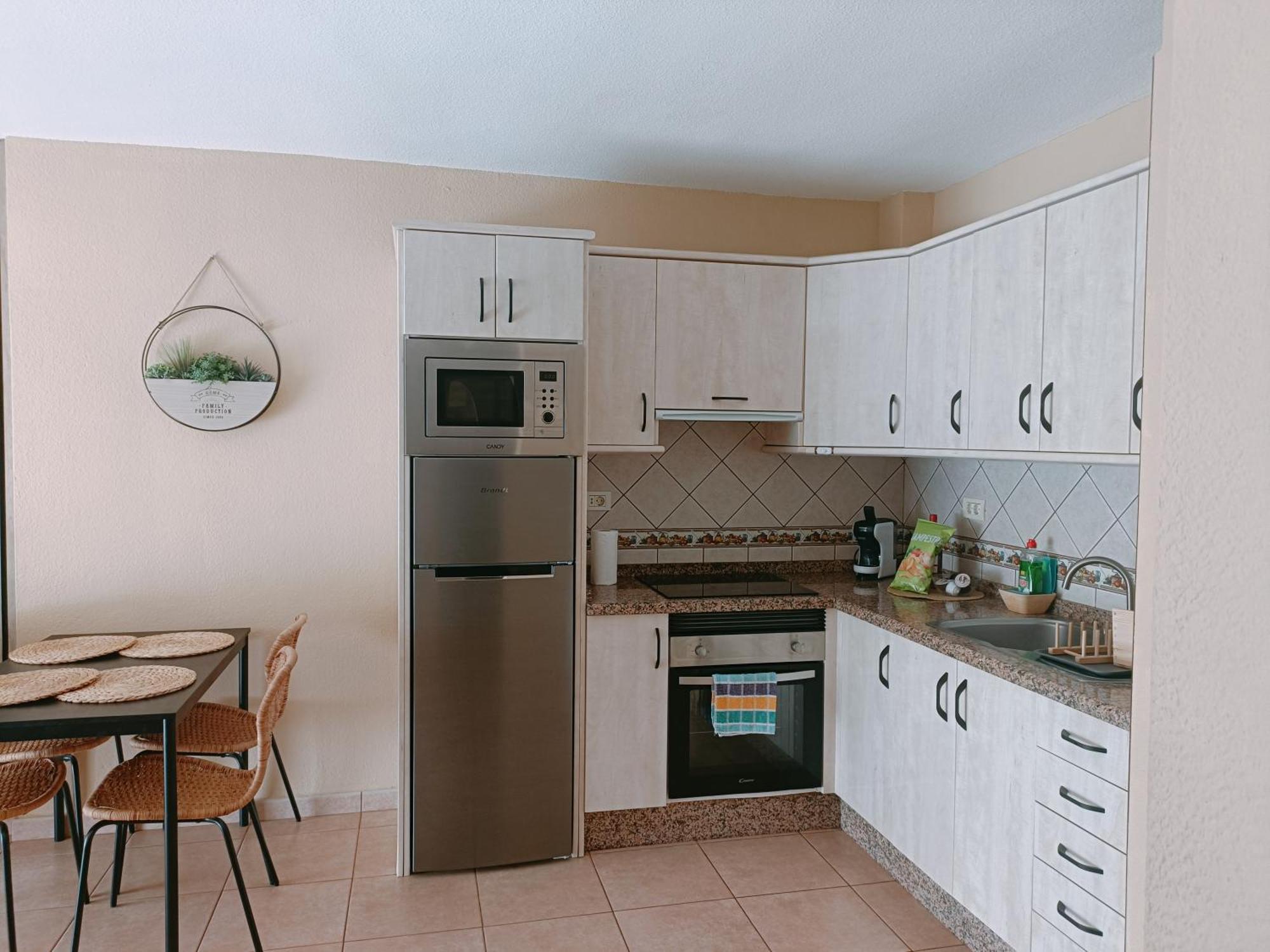 Greatly Located Apartment With Heated Pool, Los Cristianos Los Cristianos  Exteriér fotografie