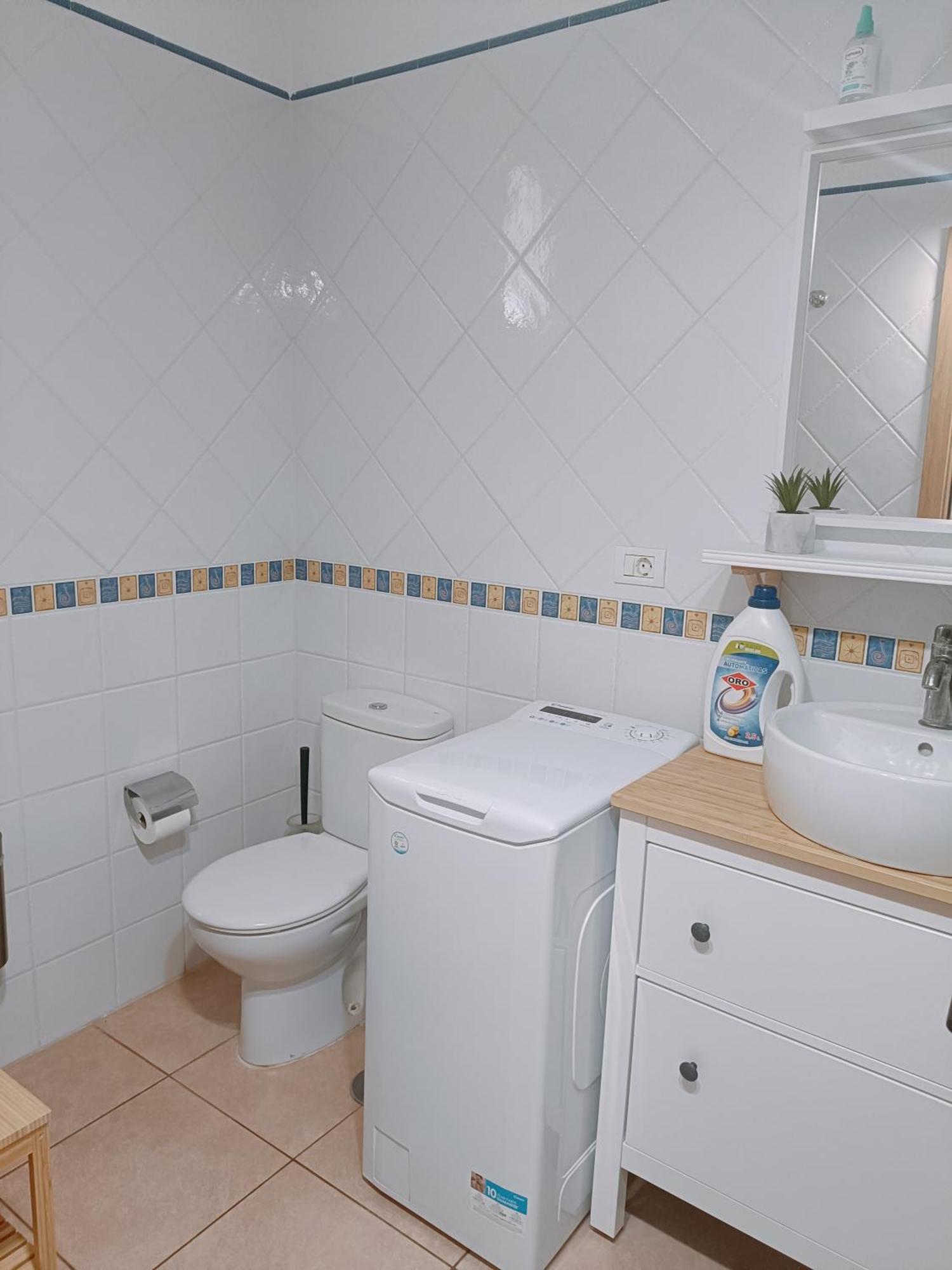 Greatly Located Apartment With Heated Pool, Los Cristianos Los Cristianos  Exteriér fotografie